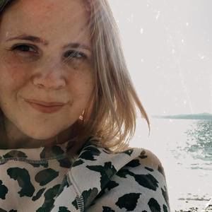 Meet your Posher, Leigh-anne